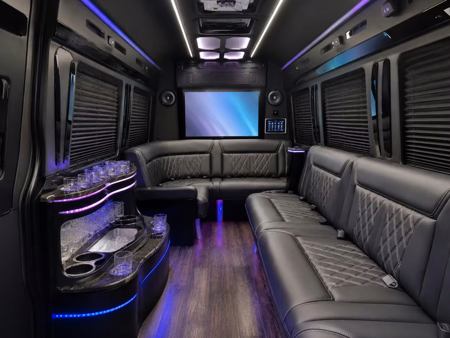 airport transfers and long distance corporate travel from tuscaloosa
