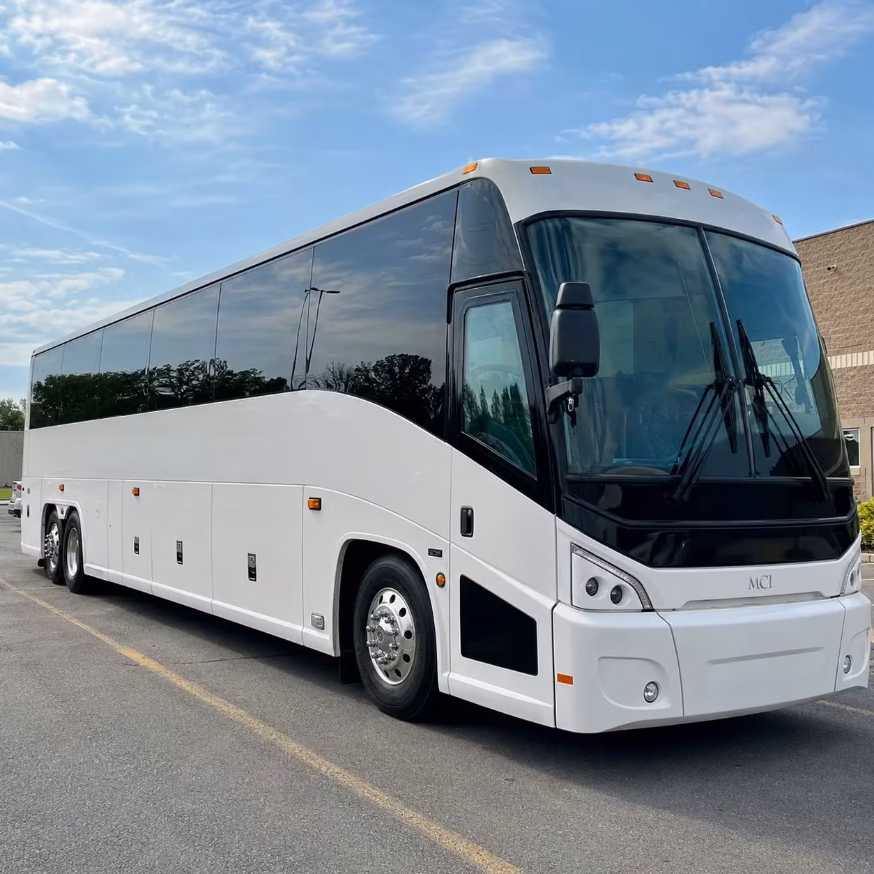 charter buses for tuscaloosa government conferences and official events