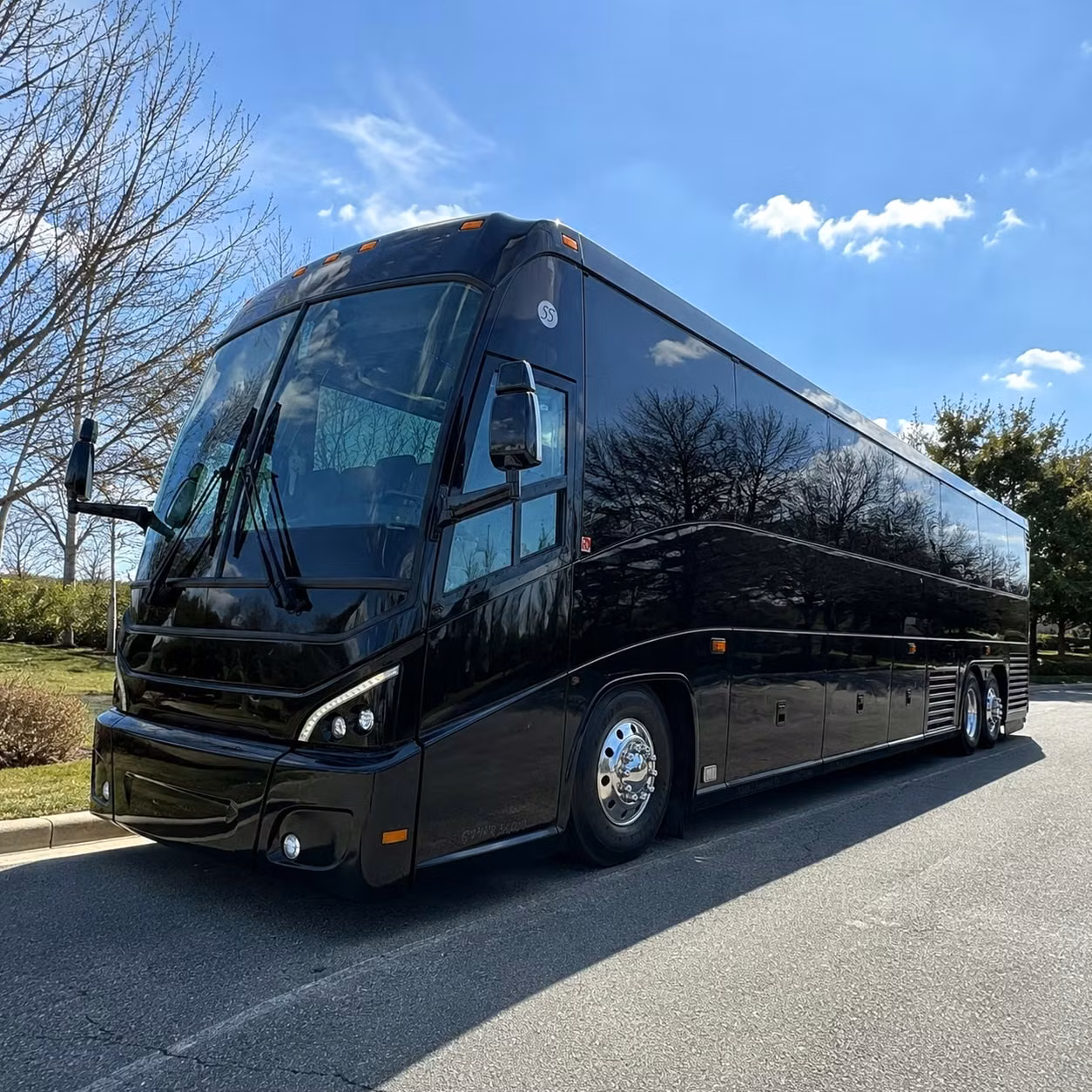 shuttling university of alabama groups and game day visitors through tuscaloosa regional airport