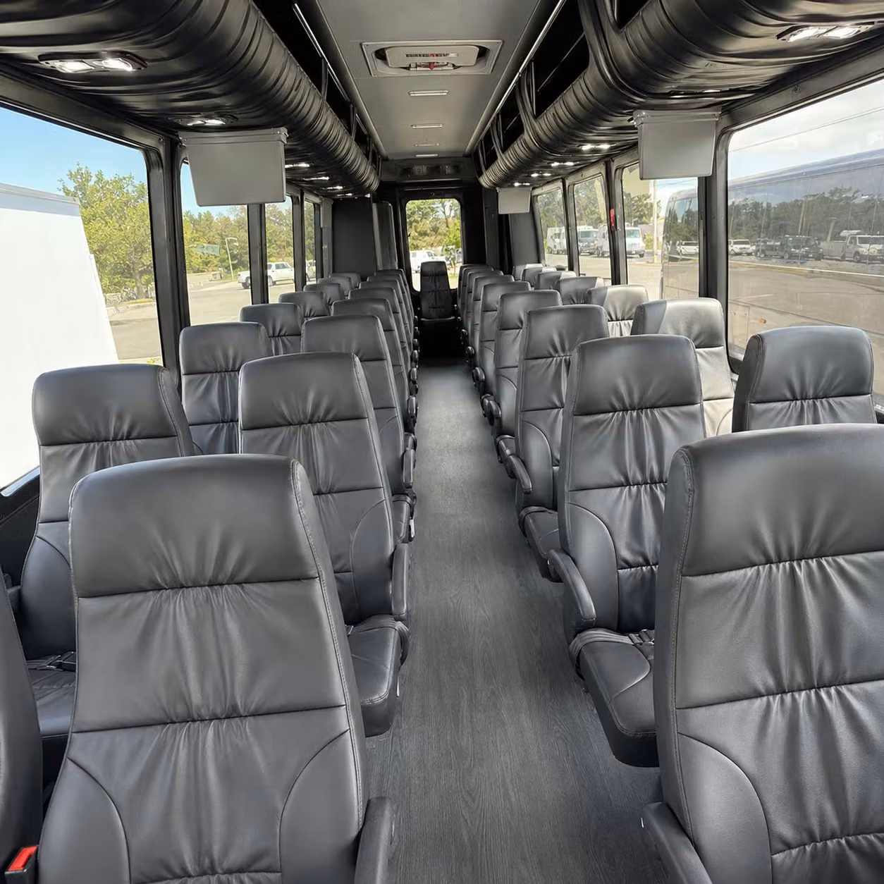 tuscaloosa 30 passenger minibus rental
