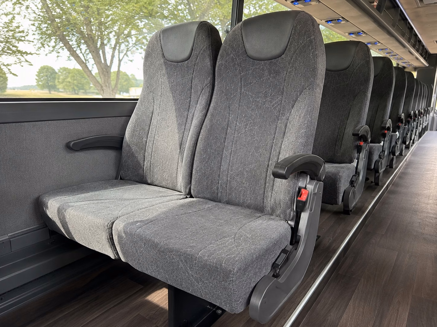 tuscaloosa long distance charter bus rentals