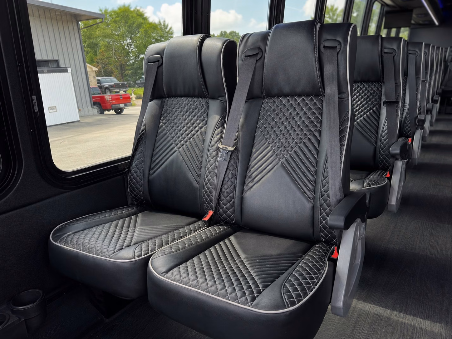 tuscaloosa school field trip charter bus rentals
