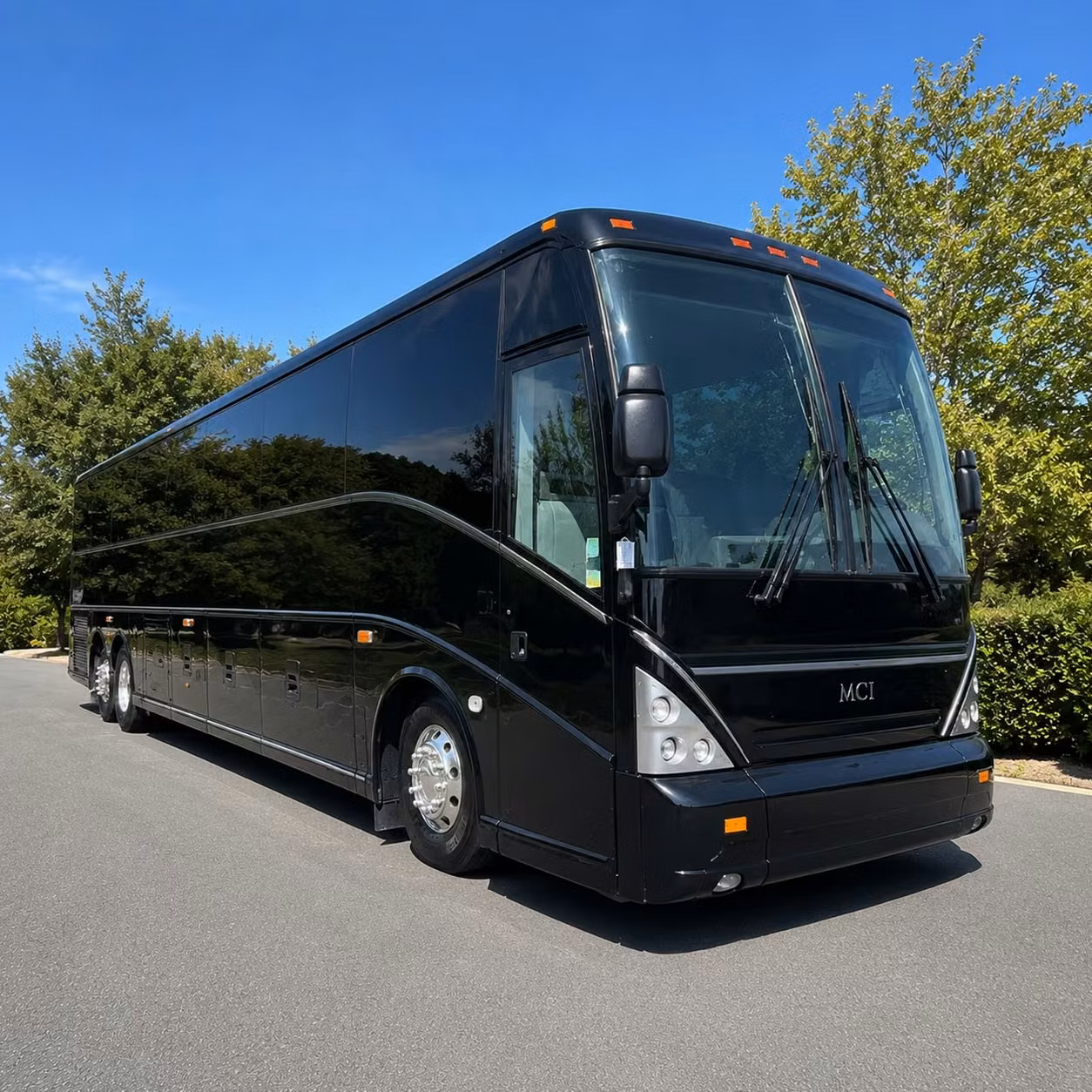 you can book multi day charter bus trips from tuscaloosa for reunions retreats and more